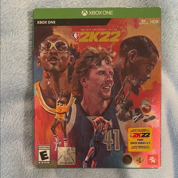 NBA 2K22 Xbox One Game - Green and Red Cover - Picture 1 of 3